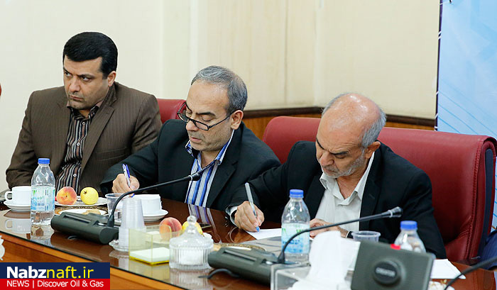 نشست ستاد فرماندهی اقتصاد مقاومتی خوزستان با زنگنه