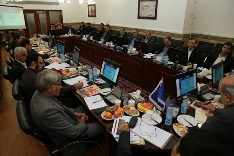 نشست هم اندیشی مدیران عامل شرکتهای بهرهبردار تابع مناطق نفتخیز جنوب نشست هم اندیشی مدیران عامل شرکتهای بهرهبردار تابع مناطق نفتخیز جنوب