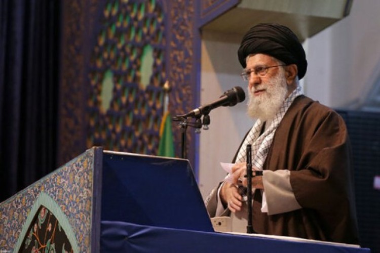 سخنان مهم حضرت آیت الله خامنه ای درباره اتفاقات دی ماه و انتخابات اسفند ماه در جمعه تاریخساز سخنان مهم حضرت آیت الله خامنه ای درباره اتفاقات دی ماه و انتخابات اسفند ماه در جمعه تاریخساز