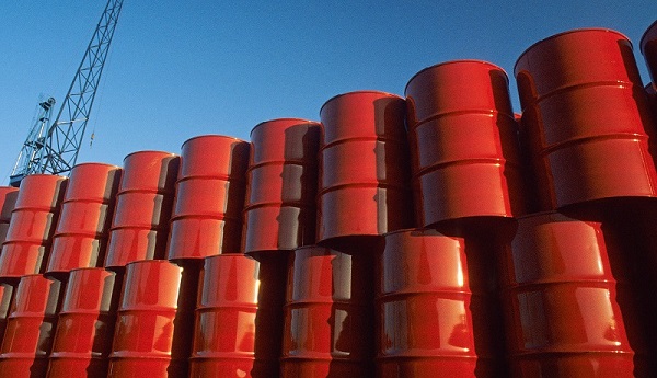 نگرانی بازار نفت از عرضه بیش از حد غیراوپکی‌ها