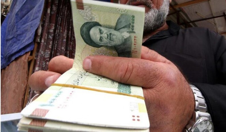 هفت ماه حقوق نگرفتهایم/مسئولان رسیدگی کنند هفت ماه حقوق نگرفتهایم/مسئولان رسیدگی کنند