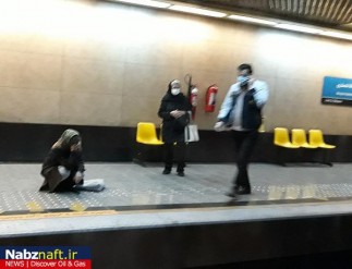 لحظه خارج کردن زن میانسال از زیر قطار در ایستگاه خواجه عبدالله انصاری تهران