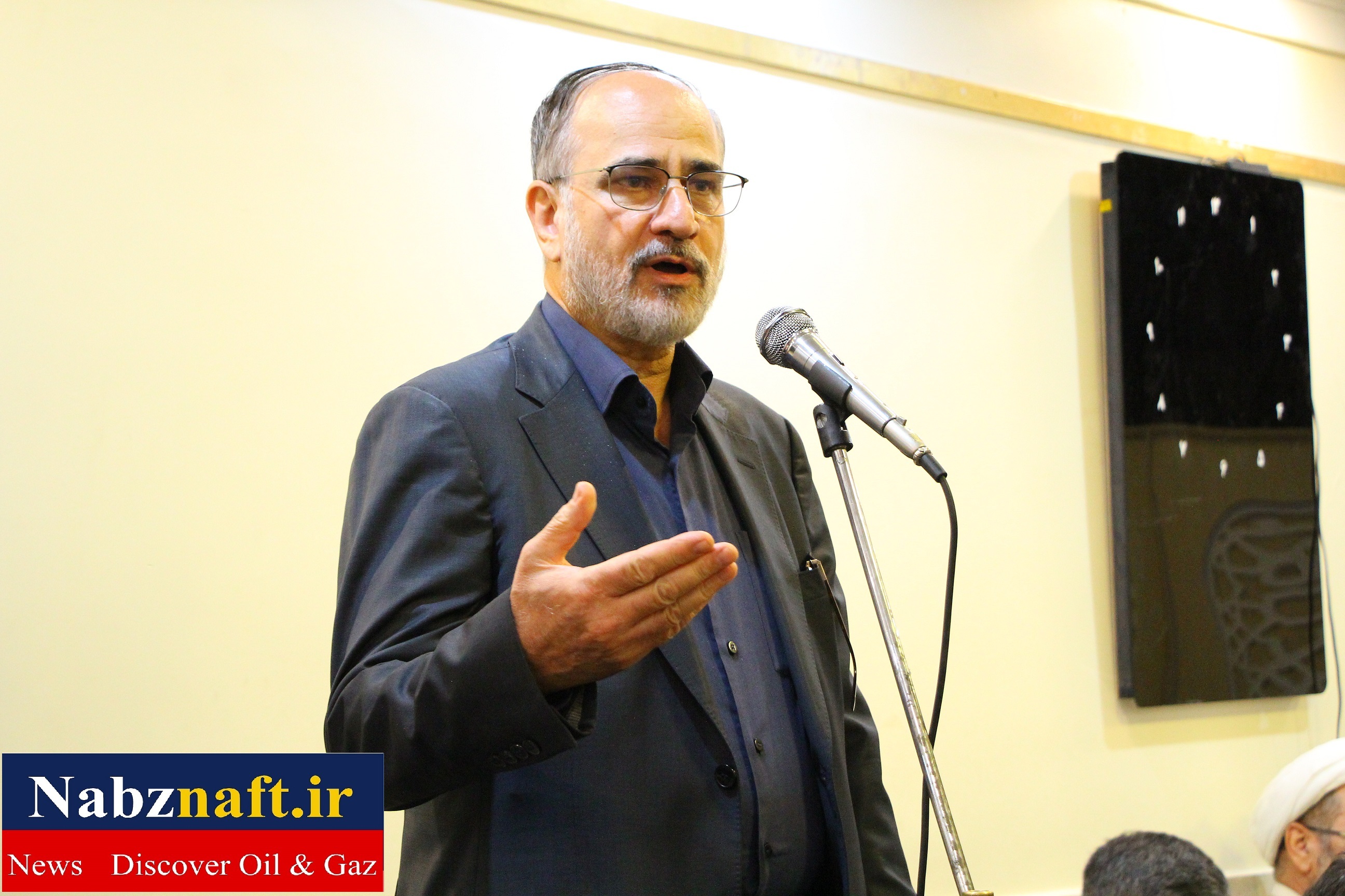 چتر انجمن هم افزایی اقوام کشور بر سر کارآفرینان و تولیدکنندگان کشور چتر انجمن هم افزایی اقوام کشور بر سر کارآفرینان و تولیدکنندگان کشور