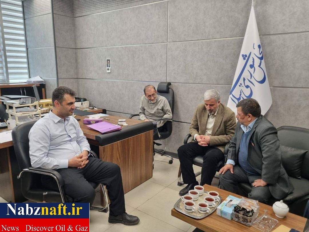 حضور دبیرکل انجمن اقوام در خانه ملت/ مطالبات مردمی محور اصلی دیدار با نمایندگان مجلس حضور دبیرکل انجمن اقوام در خانه ملت/ مطالبات مردمی محور اصلی دیدار با نمایندگان مجلس